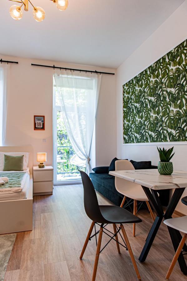 My City Apartment- Vienna Jungle Room Екстер'єр фото