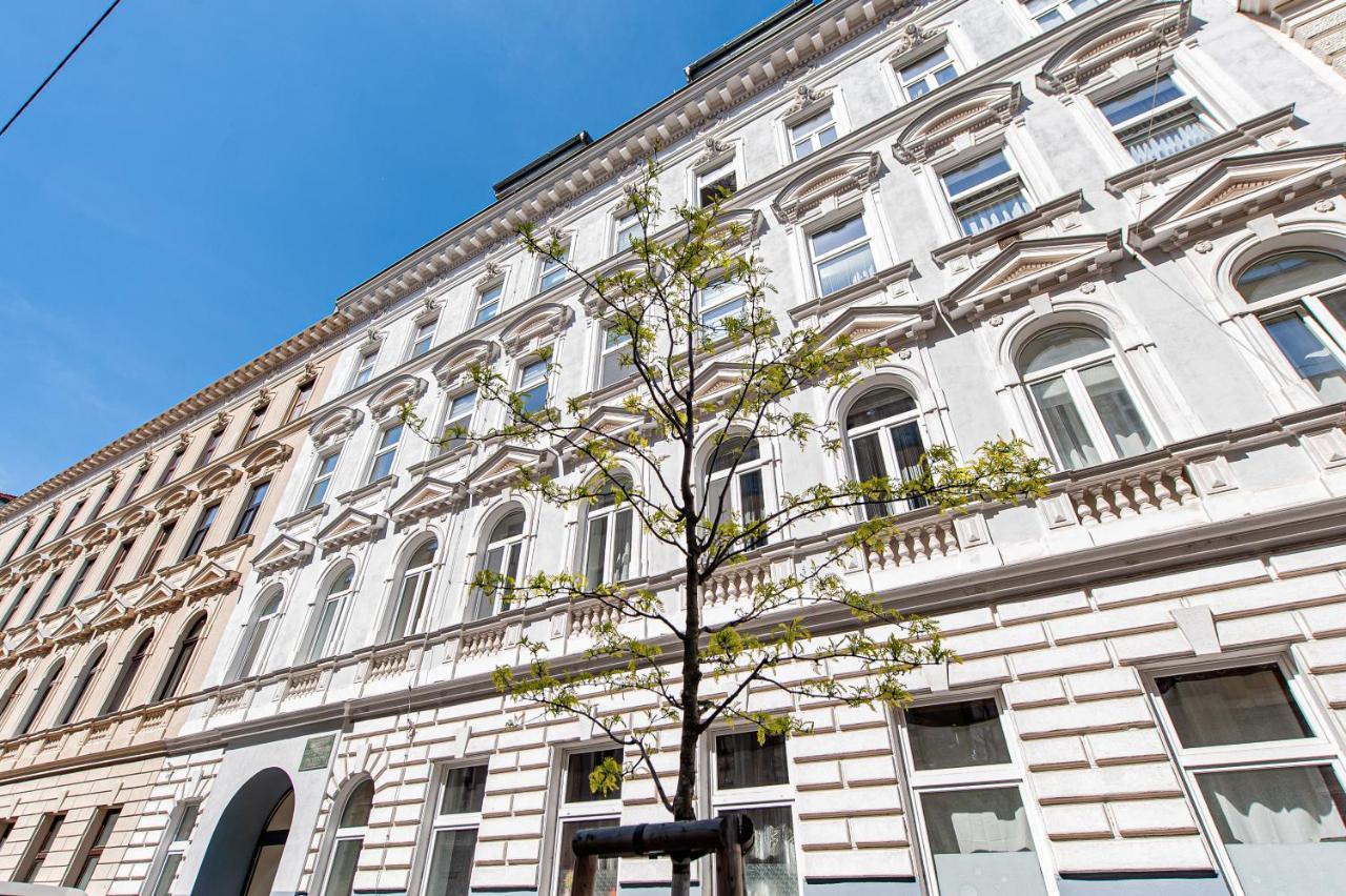 My City Apartment- Vienna Jungle Room Екстер'єр фото